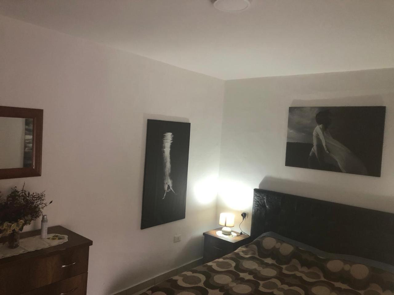 Old Town Pads In Center Of Apartment